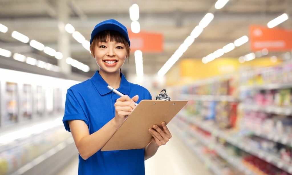 Checklist legal para supermercado: como regularizar seu mercado?
